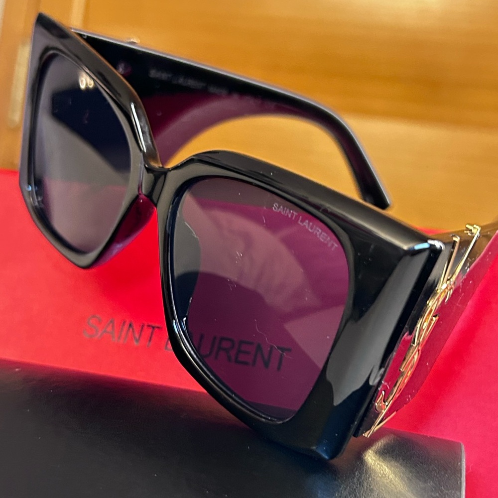 Authentic YSL Blaze Saint Laurent Sunglasses - Picture 5 of 14